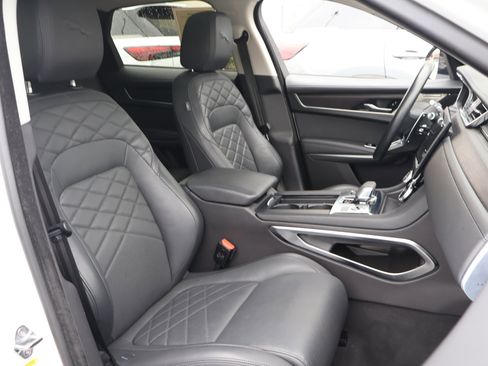 Used 2021 Jaguar F-PACE S image 22