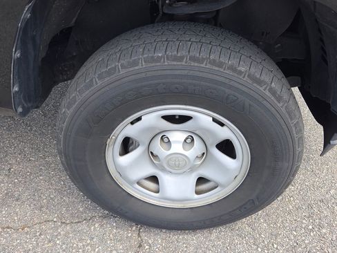 Used 2023 Toyota Tacoma SR AWD/4WD image 14