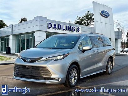 Used 2024 Toyota Sienna XLE