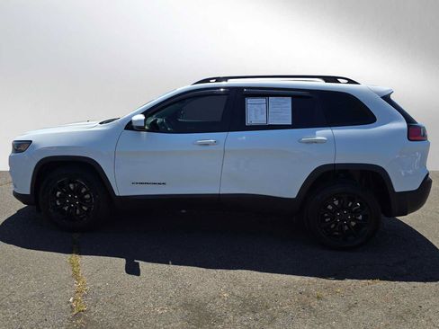Used 2021 Jeep Cherokee Latitude Lux FWD image 6