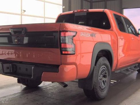 Certified 2025 Nissan Frontier PRO-4X w/ Pro Premium Package image 2