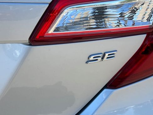 Used 2012 Toyota Camry SE FWD image 21