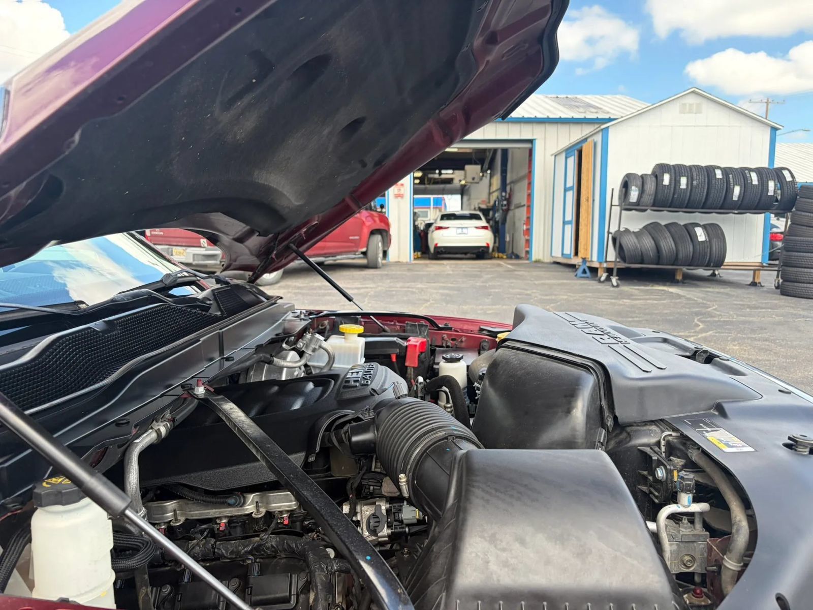 Used 2020 RAM 2500 Tradesman AWD/4WD image 11