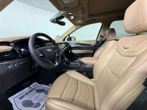 New 2025 Cadillac XT6 Premium Luxury w/ Platinum Package image 6