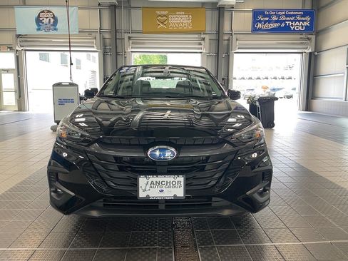 Used 2025 Subaru Legacy Premium AWD/4WD image 2