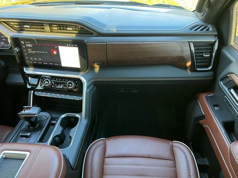 Used 2022 GMC Sierra 1500 Denali Ultimate image 27