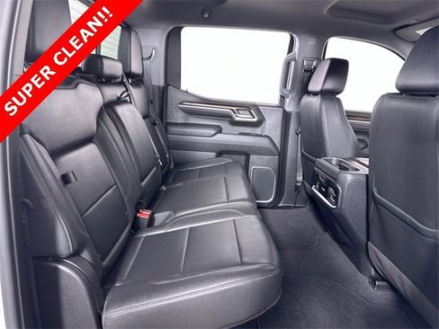 Used 2023 GMC Sierra 1500 SLT image 28