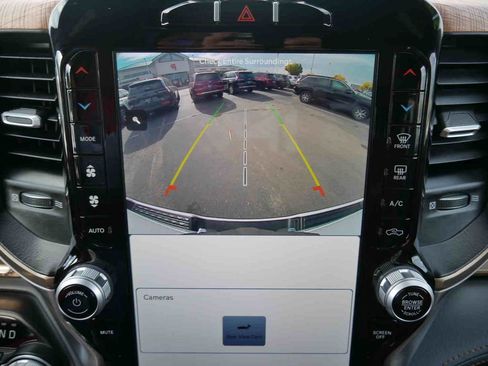 Used 2023 RAM 1500 Limited w/ Body-Colour Bumper Group image 47