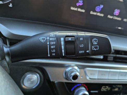 Used 2025 Kia Telluride S image 22