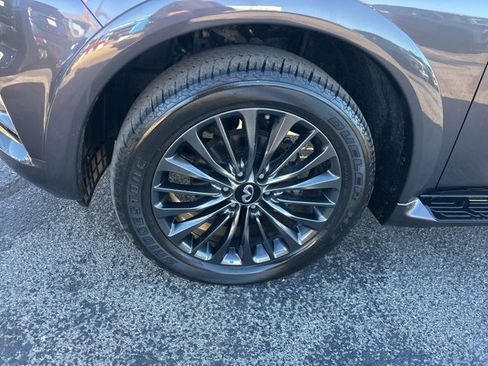 Used 2024 INFINITI QX80 Premium Select w/ Cargo Package image 10