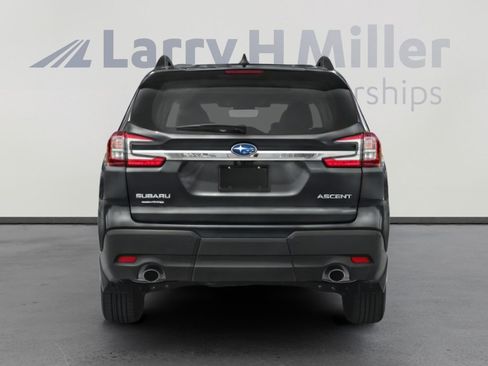 Used 2023 Subaru Ascent Limited w/ Technology Package AWD/4WD image 8
