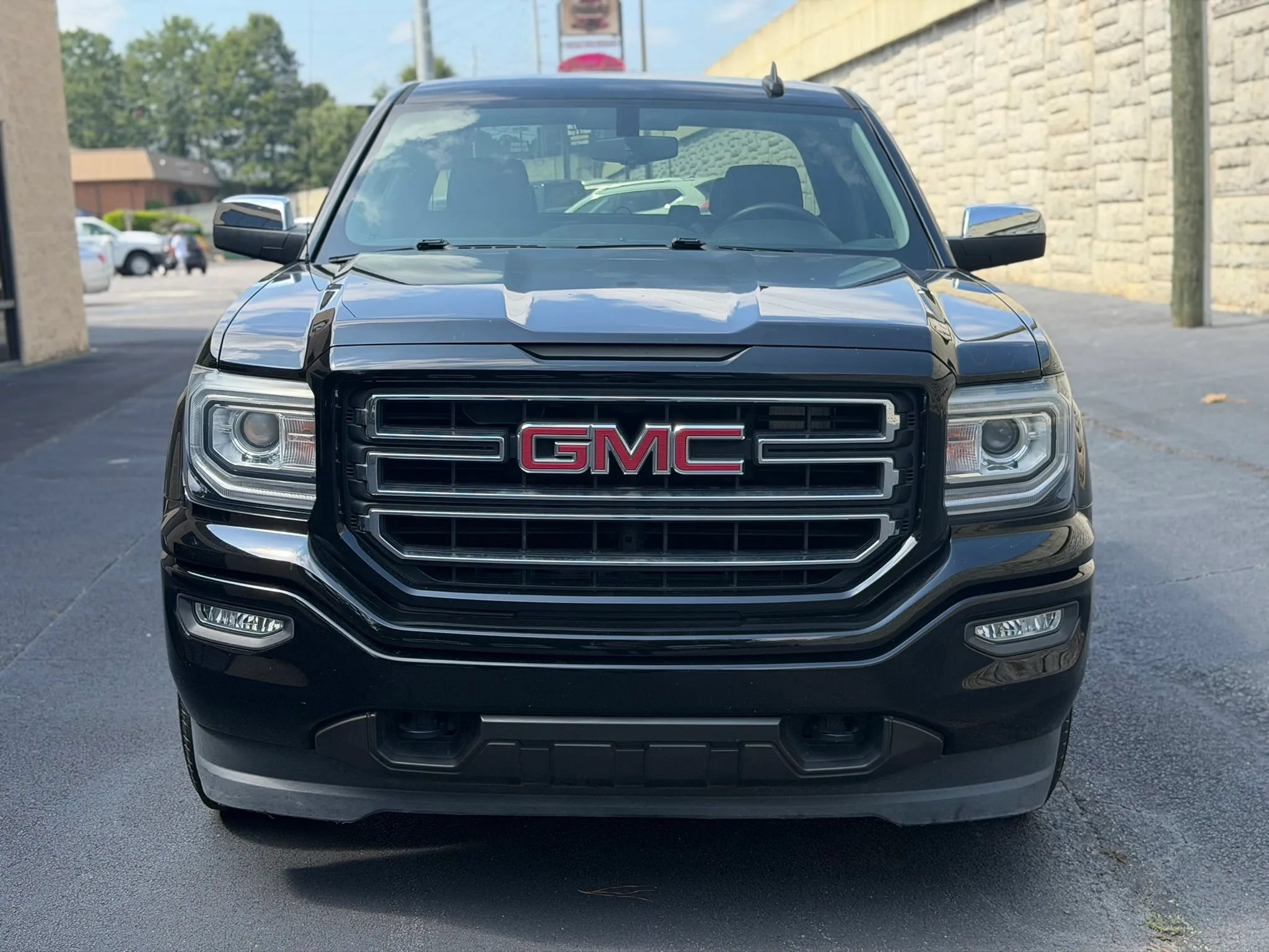 Used 2019 GMC Sierra 1500 Limited w/ Elevation Edition RWD image 4