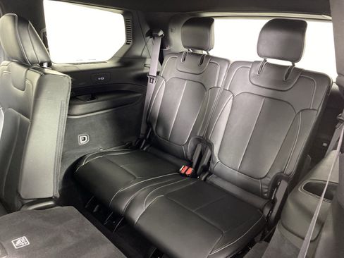 Used 2023 Jeep Grand Cherokee L Overland AWD/4WD image 35