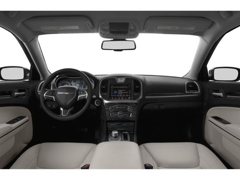 Used 2015 Chrysler 300 Limited RWD image 60