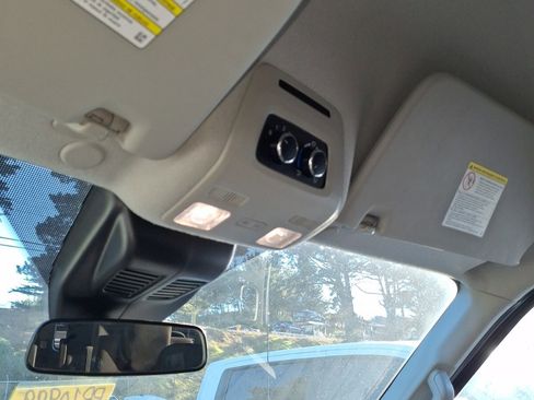 Used 2023 Ford Transit 350 XLT image 13