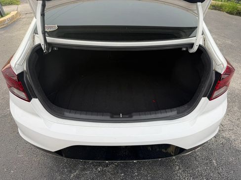 Used 2020 Hyundai Elantra Sport w/ Premium Package 02 FWD image 15