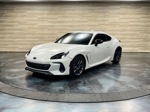 Used 2024 Subaru BRZ Limited w/ Popular Package 2 RWD image 5