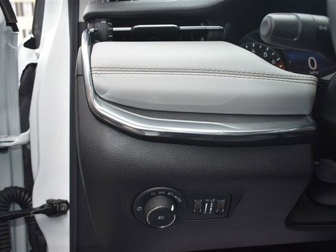 Used 2022 Jeep Compass Limited w/ Sun and Sound Group image 14