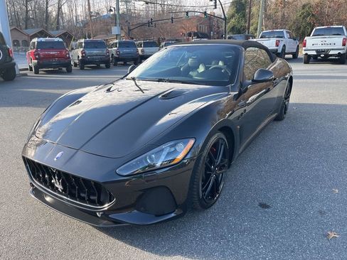 Used 2018 Maserati GranTurismo MC image 5