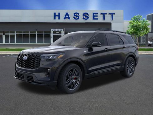 New 2026 Ford Explorer ST-Line AWD/4WD image 1