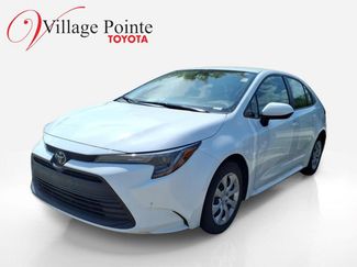 Used 2024 Toyota Corolla LE FWD video 1