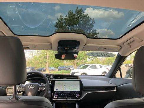 Used 2024 Lexus RZ 300e Premium w/ Accessory Package (Z1) image 42