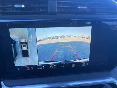 Used 2025 GMC Sierra 2500 Denali Ultimate image 16