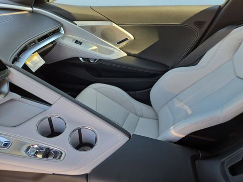 New 2026 Chevrolet Corvette Stingray Preferred Cpe w/ Z51 Performance Package image 17