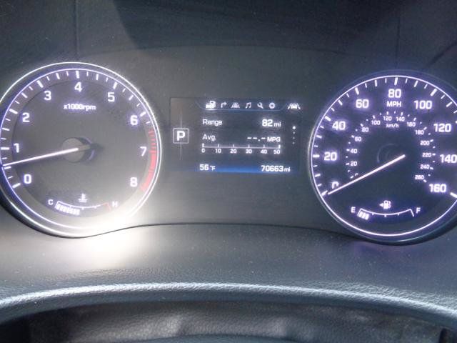 Used 2017 Genesis G80 3.8 RWD image 37