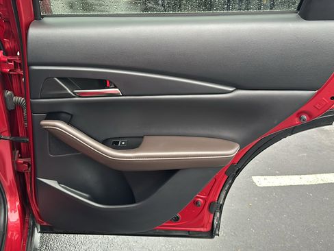 Certified 2023 MAZDA CX-30 AWD 2.5 S w/ Premium Package image 22