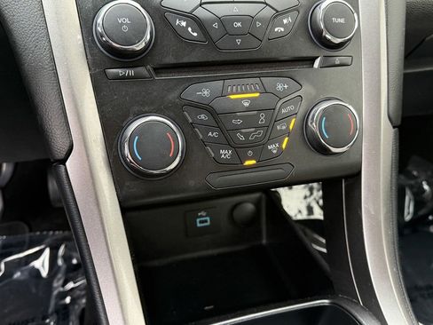 Used 2018 Ford Fusion S image 23