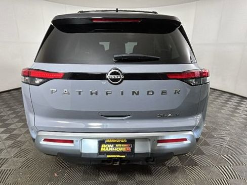 Used 2024 Nissan Pathfinder SL w/ SL Premium Package AWD/4WD image 4
