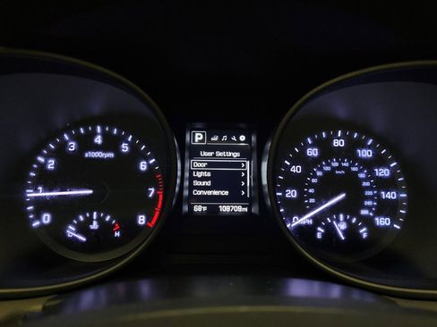 Used 2018 Hyundai Santa Fe Sport FWD image 23