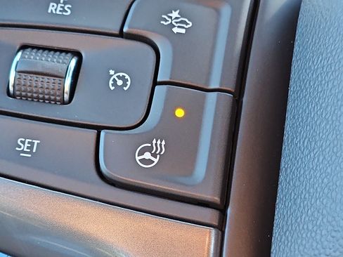 Certified 2023 Chevrolet Silverado 1500 LT image 21