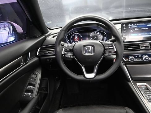 Used 2019 Honda Accord Sport image 29