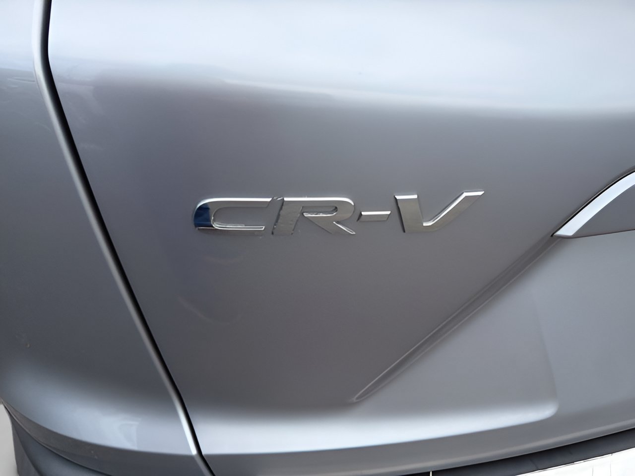 Used 2018 Honda CR-V Touring image 12