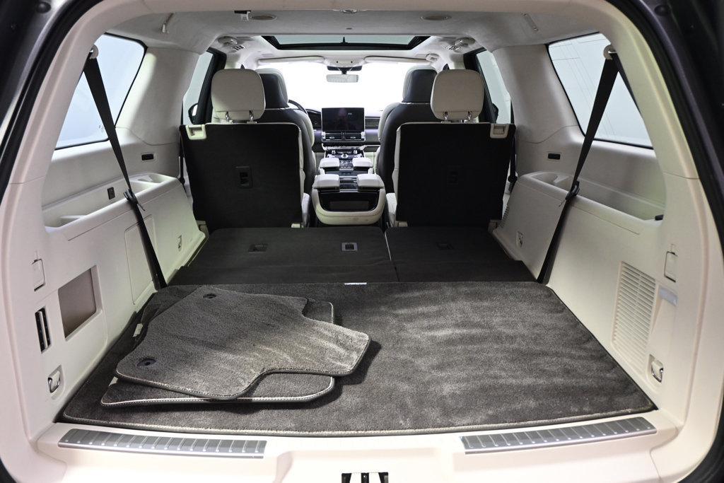 Certified 2022 Lincoln Navigator L Black Label AWD/4WD image 19