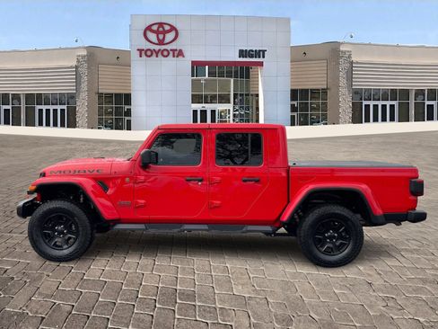 Used 2021 Jeep Gladiator Mojave image 3