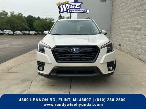Used 2024 Subaru Forester Limited AWD/4WD image 8