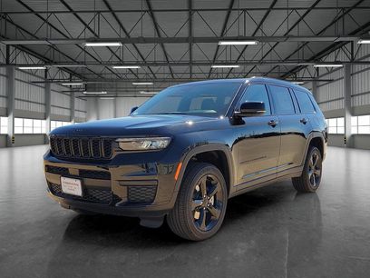 New 2025 Jeep Grand Cherokee L Laredo