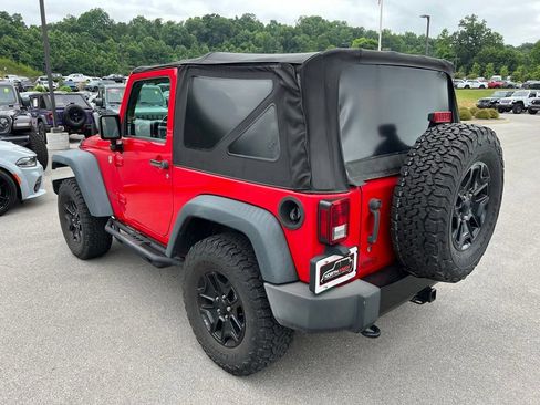 Used 2015 Jeep Wrangler Sport AWD/4WD image 4