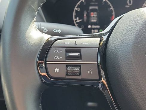 Certified 2024 Honda HR-V EX-L image 20