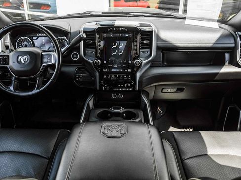 Used 2022 RAM 2500 Laramie w/ Night Edition AWD/4WD image 17