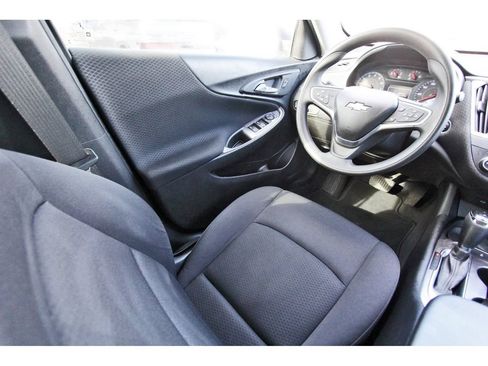 Used 2019 Chevrolet Malibu LS w/ LPO, Convenience Package 2 FWD image 11