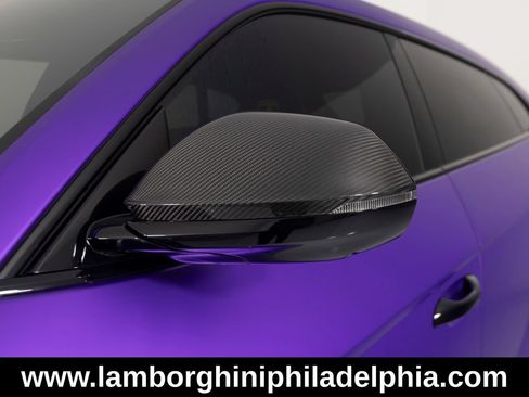Used 2024 Lamborghini Urus Performante AWD/4WD image 48