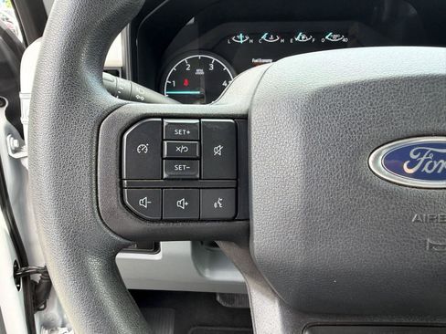 Used 2025 Ford F250 XLT AWD/4WD image 18