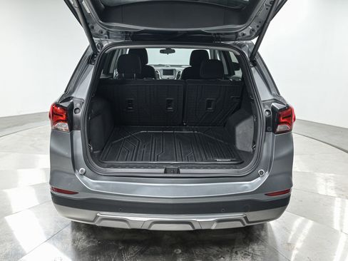 Used 2023 Chevrolet Equinox LT AWD/4WD image 6