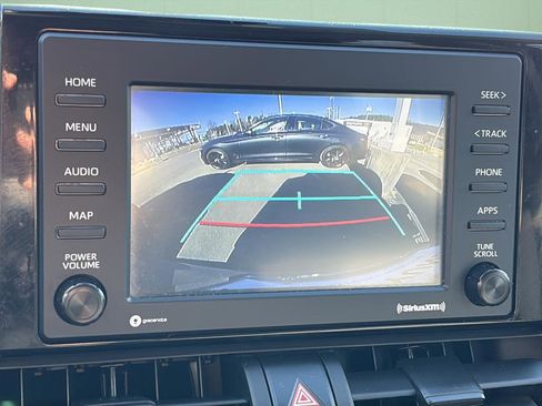 Used 2022 Toyota RAV4 XLE w/ Convenience Package image 30