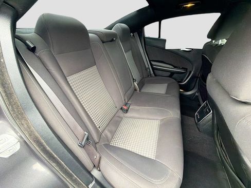 Used 2019 Dodge Charger GT RWD image 25