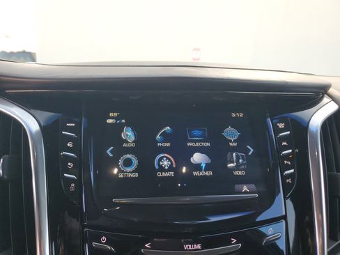 Used 2017 Cadillac Escalade ESV Platinum image 28